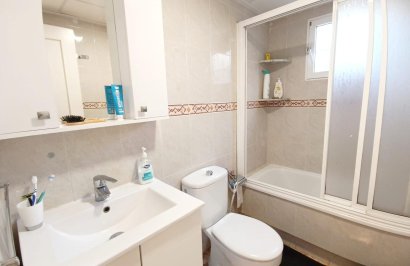 Revente - Apartamento - Torrevieja - Nueva Torrevieja