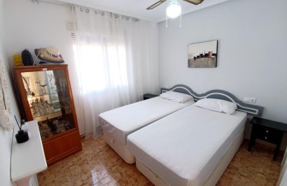 Revente - Apartamento - Torrevieja - Nueva Torrevieja