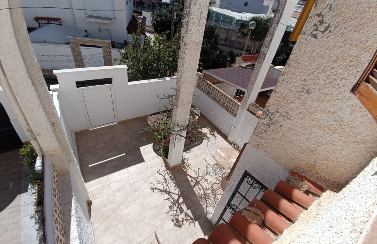 Resale - Townhouse - Torrevieja - Calas blanca