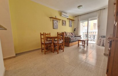 Resale - Apartamento - Torrevieja - Centro