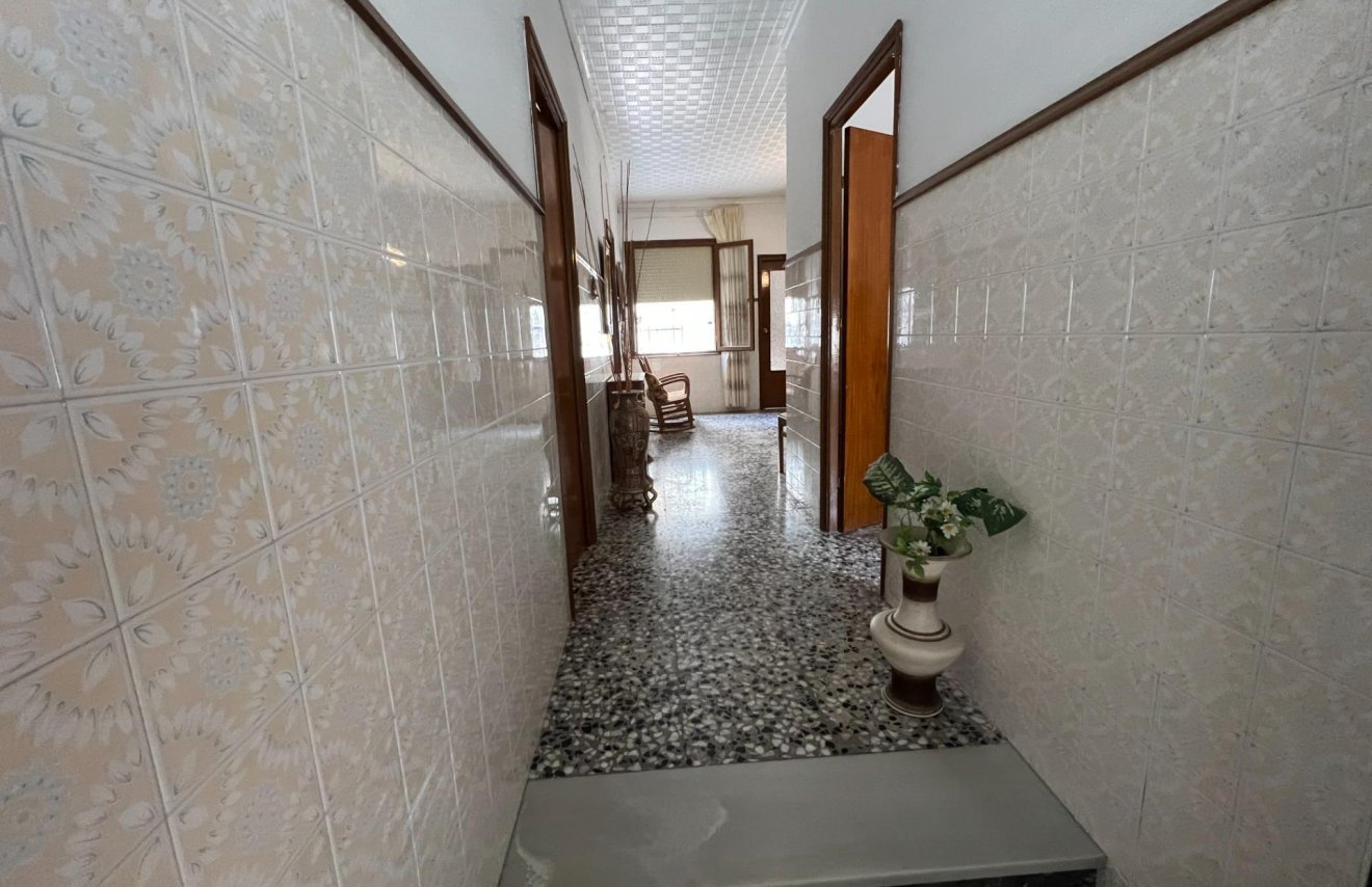 Resale - Townhouse - Dolores - CENTRO