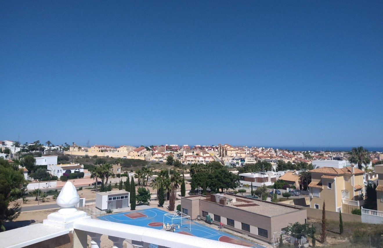 Revente - Villa - Orihuela Costa - Villamartín