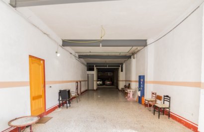 Resale - Casa con terreno - Callosa de Segura - C- FILARMONICA