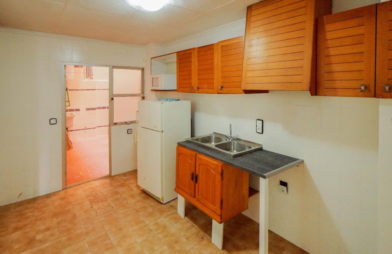 Revente - Apartamento - Torrevieja - Playa de los Locos