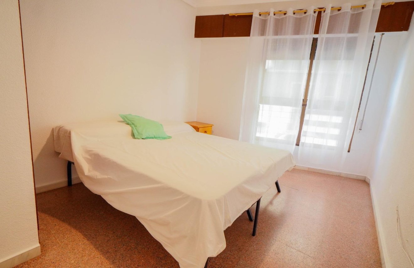 Reventa - Apartamento - Torrevieja - Playa de los Locos