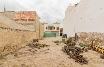 Reventa - Terreno urbano - Orihuela - Molins