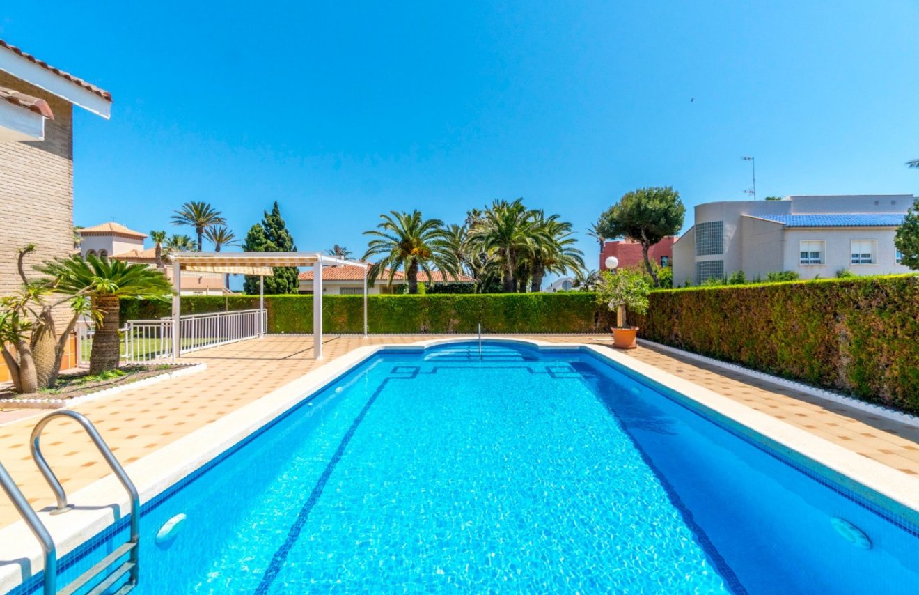 Revente - Villa - Torrevieja - La veleta