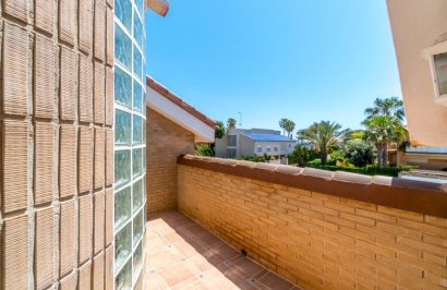 Resale - Villa - Torrevieja - La veleta