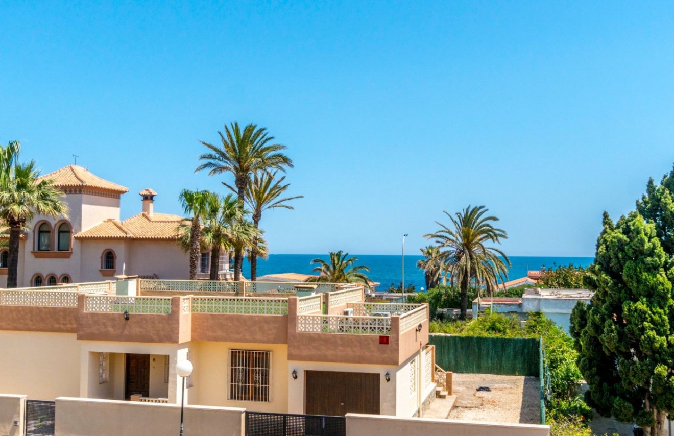 Resale - Villa - Torrevieja - La veleta