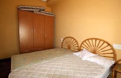 Resale - Chalet - Guardamar del Segura - Pinomar