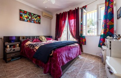 Resale - Casa Tipo Dúplex - San Miguel de Salinas - BLUE LAGOON