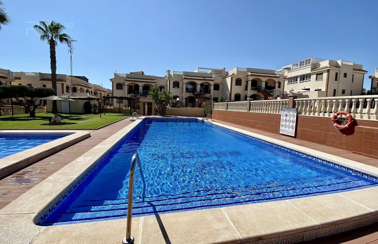 Revente - Bungalow - Torrevieja - Aguas nuevas 1