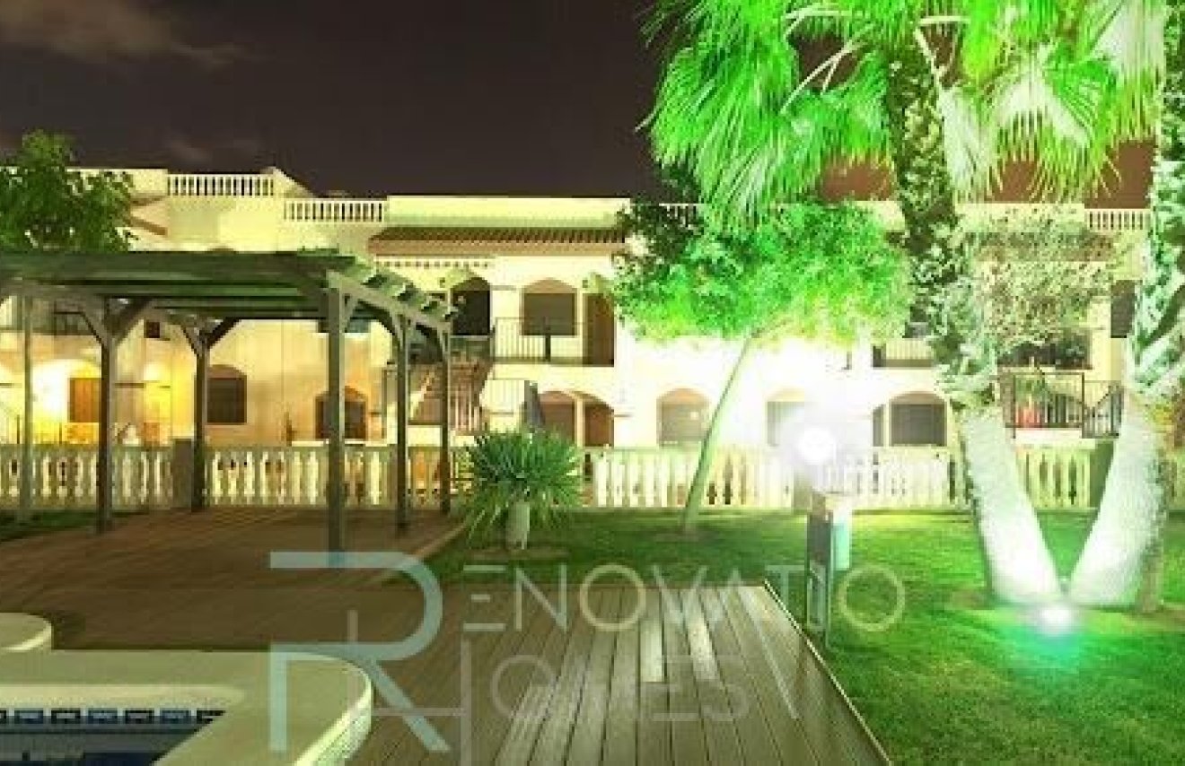 Revente - Bungalow - Torrevieja - Aguas nuevas 1