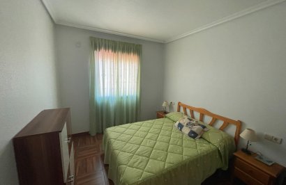 Resale - Bungalow - Torrevieja - Aguas nuevas 1