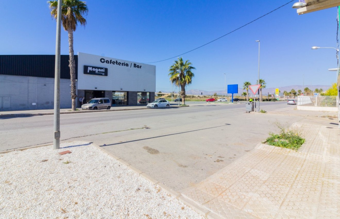 Reventa - Nave industrial - Catral - C- LA PURISIMA