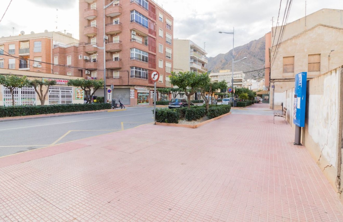 Long Term Rental - Local comercial - Callosa de Segura - CALLOSA