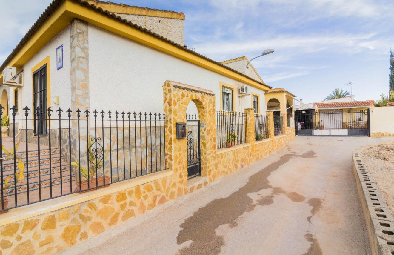 Revente - Chalet - Orihuela - La Matanza