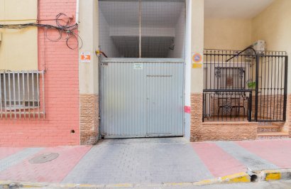 Resale - Garage - Torrevieja - Estacion de autobuses