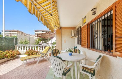 Resale - Bungalow Planta Baja - Torrevieja - La Mata