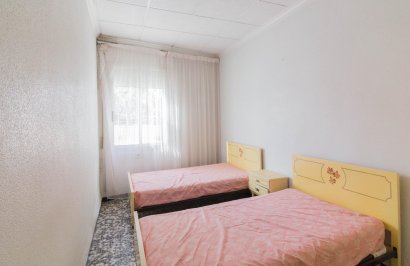 Resale - Casa - Redován - La cruz