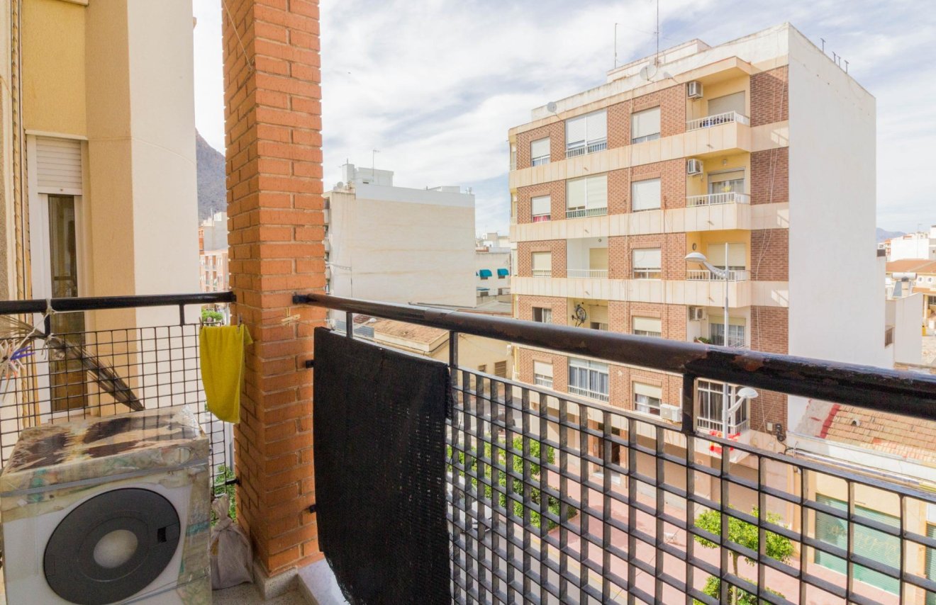 Resale - Piso - Callosa de Segura - Centro