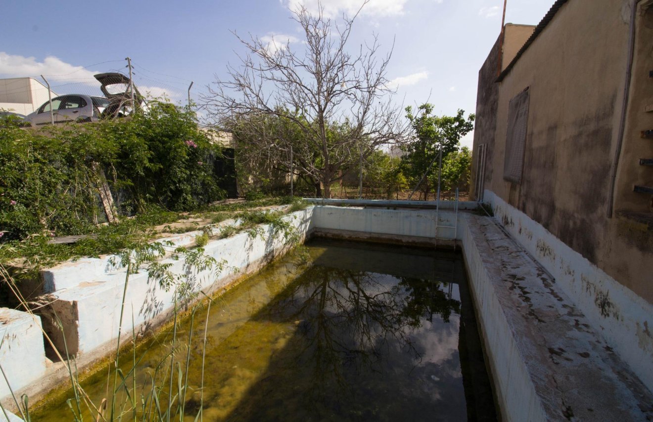 Reventa - Casa con terreno - Callosa de Segura - CRA. CALLOSA - CATRAL