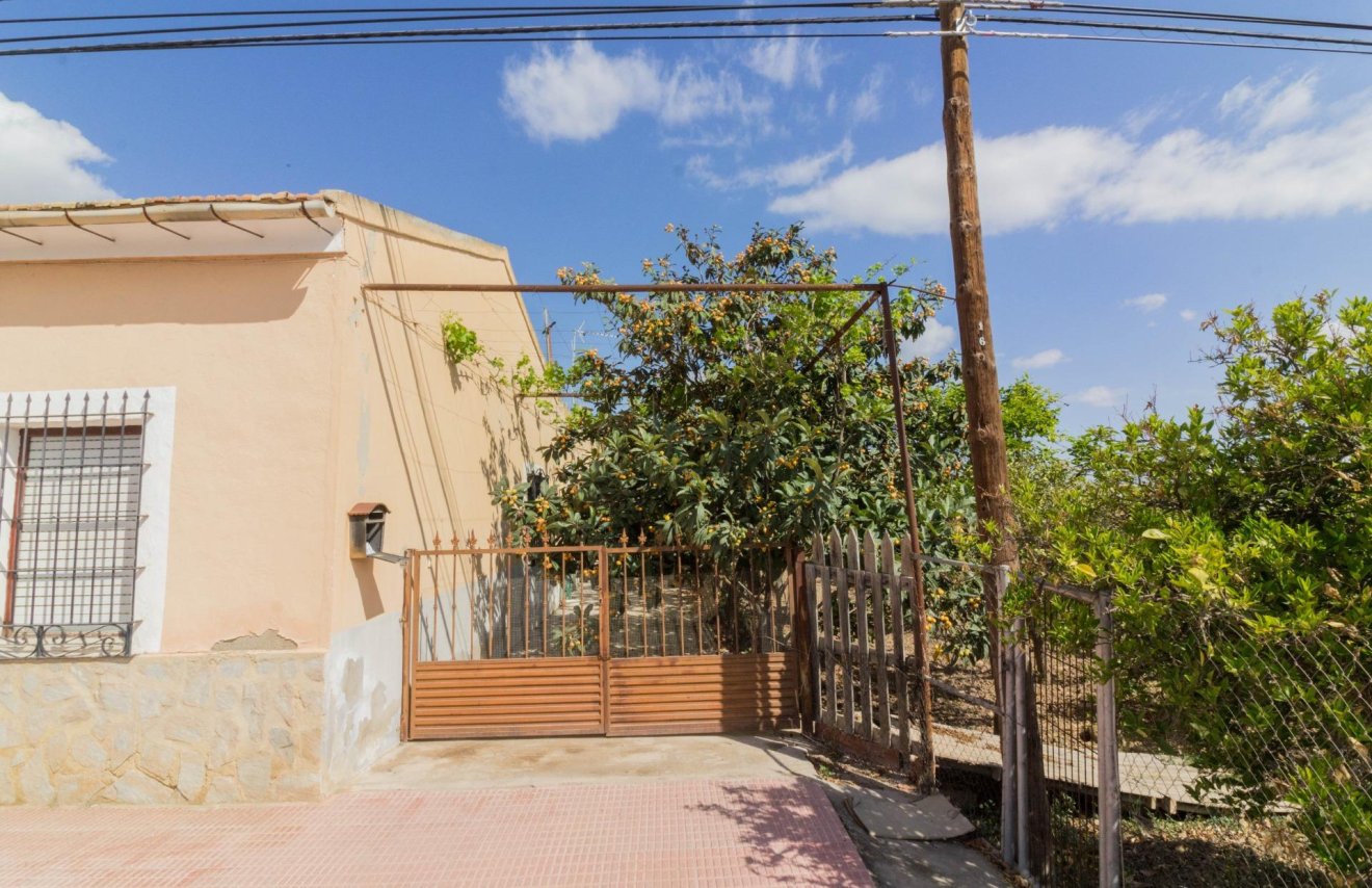 Revente - Casa con terreno - Callosa de Segura - CRA. CALLOSA - CATRAL