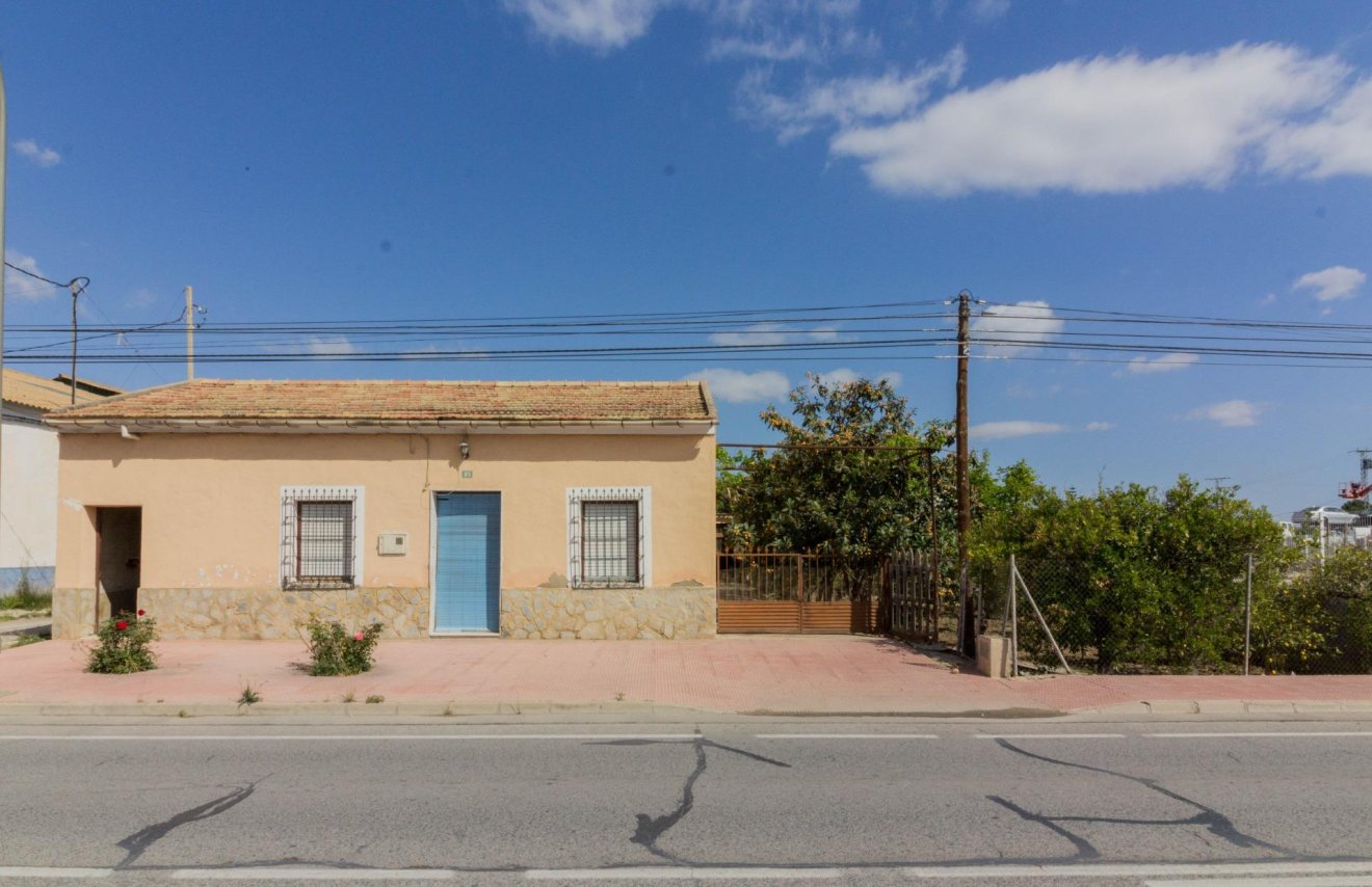 Reventa - Casa con terreno - Callosa de Segura - CRA. CALLOSA - CATRAL