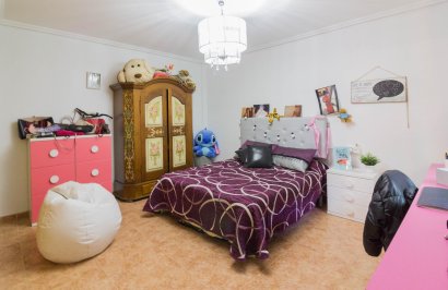 Resale - Chalet - Dolores - CENTRO