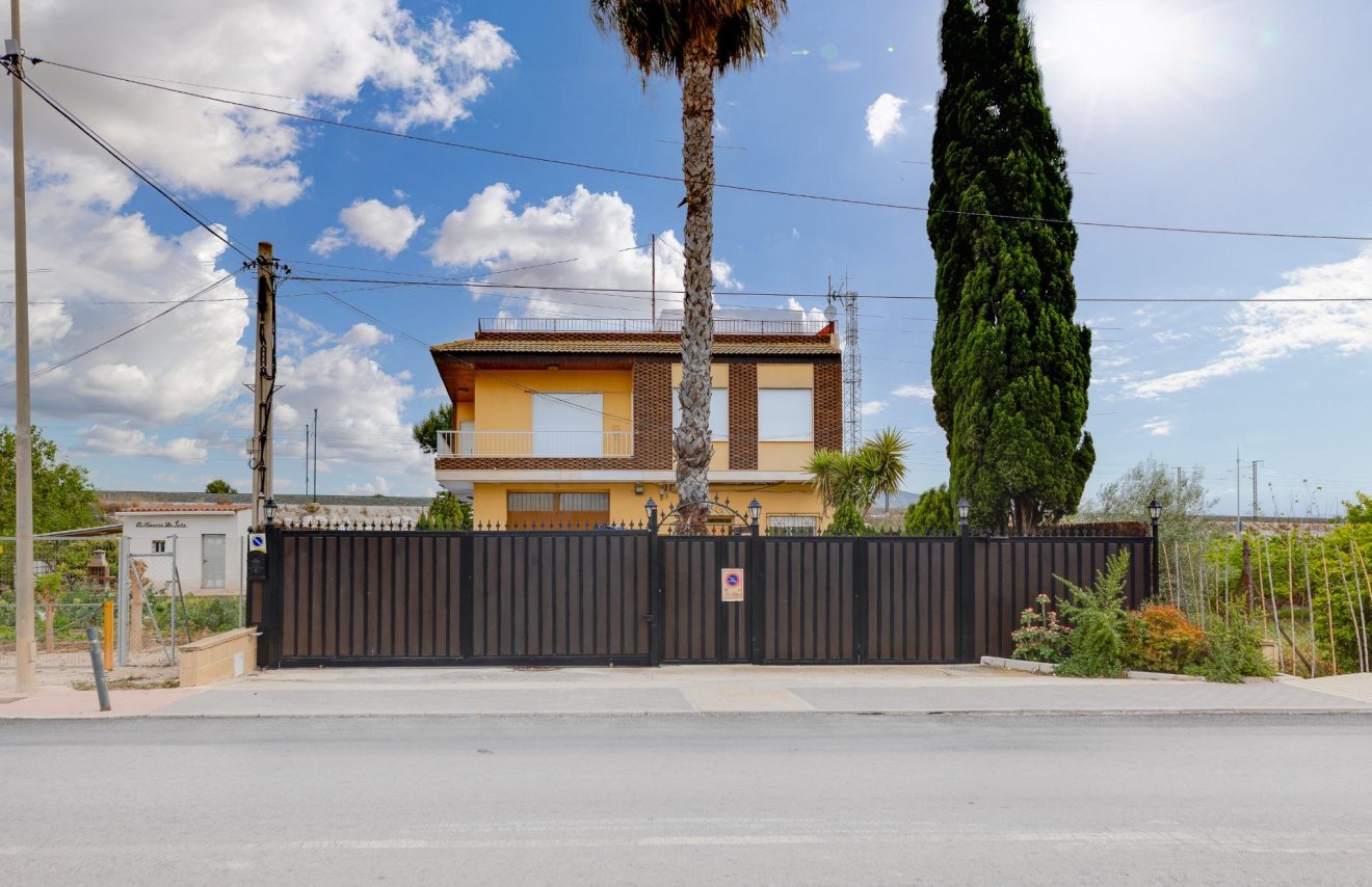 Resale - Casa - Orihuela - Zona Centro