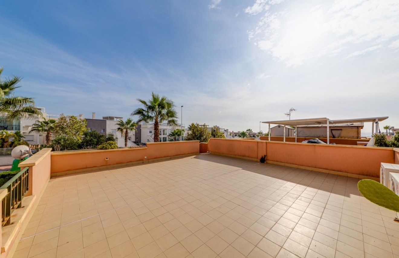 Revente - Chalet - Torrevieja - Aguas nuevas 1