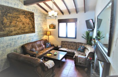 Resale - Chalet - Orihuela Costa - Lomas de Cabo Roig