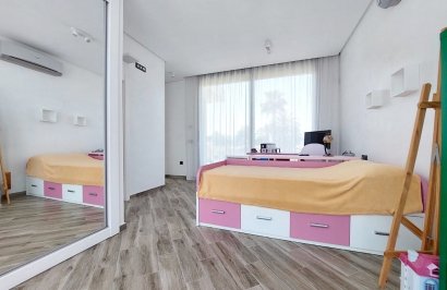 Reventa - Villa de Lujo - Torrevieja - Los Angeles