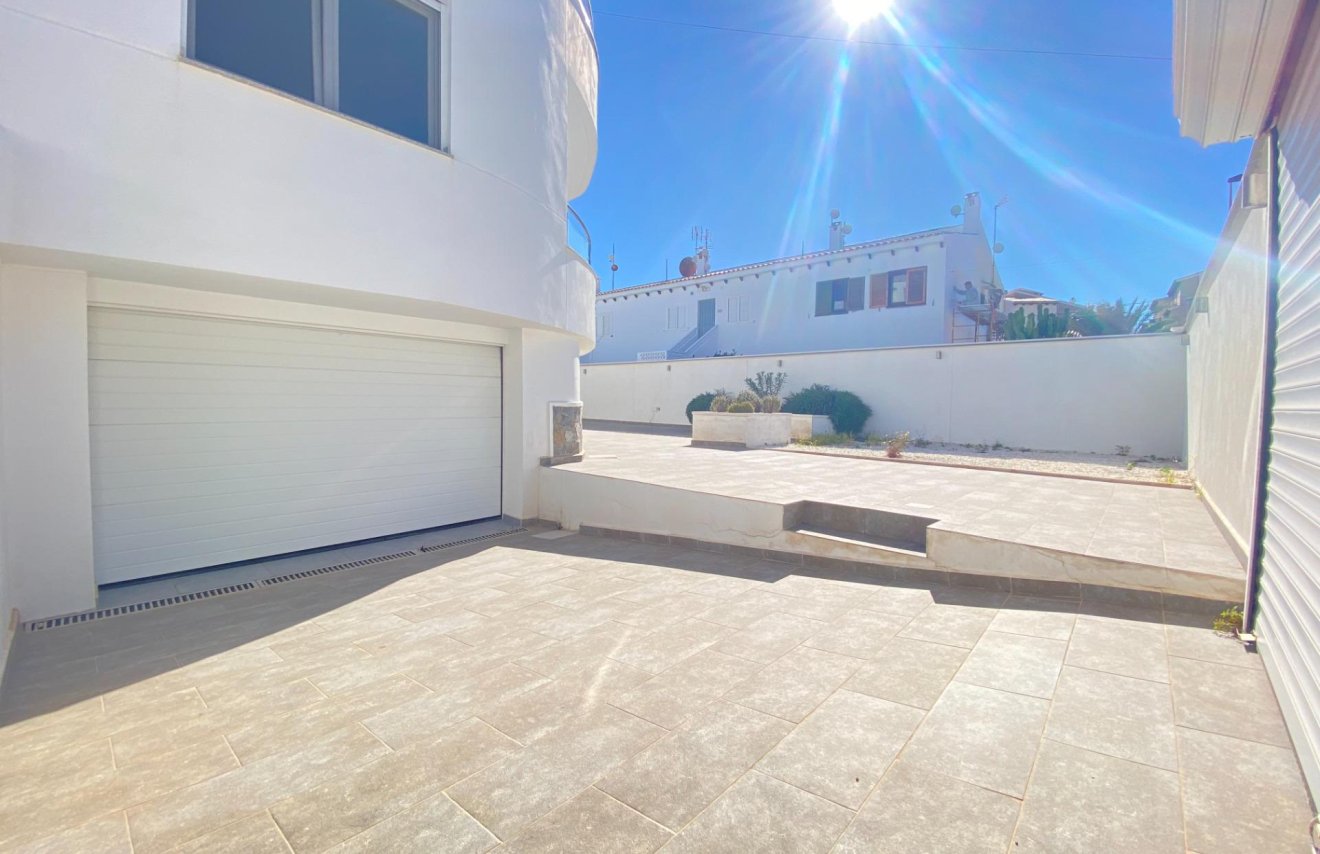 Reventa - Villa de Lujo - Torrevieja - Aldea del mar