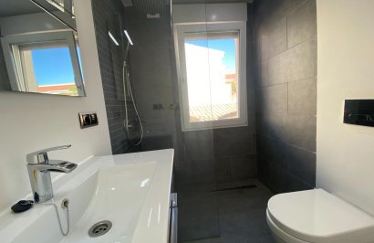 Resale - Villa de Lujo - Torrevieja - Aldea del mar