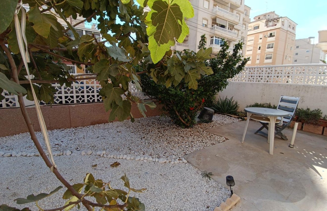 Resale - Apartamento - Torrevieja - Nueva Torrevieja