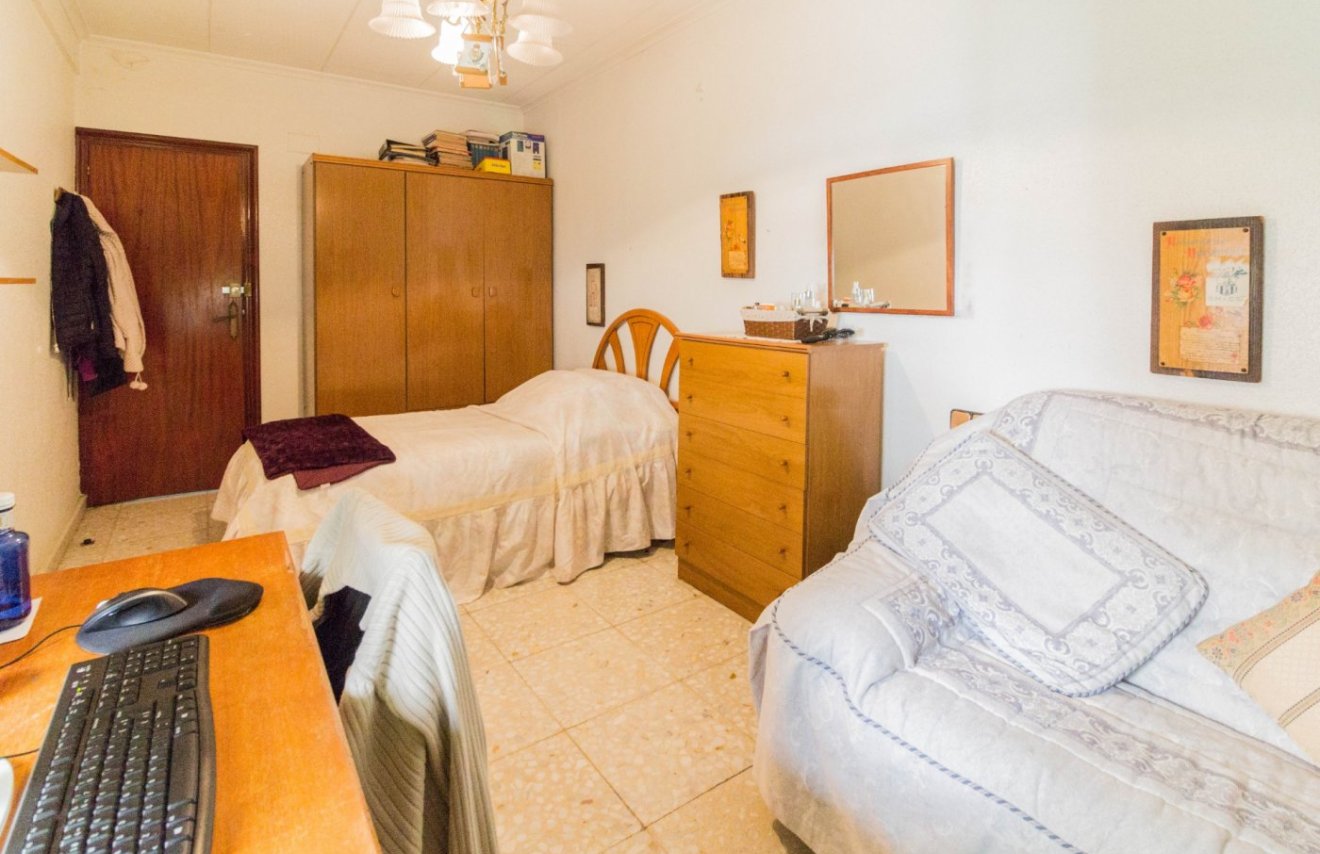 Revente - Casa con terreno - Callosa de Segura - C- FILARMONICA