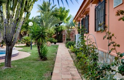 Resale - Villa - Torrevieja - San luis