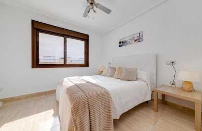 Resale - Apartamento - Torrevieja - Centro