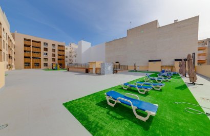 Resale - Apartamento - Torrevieja - Centro