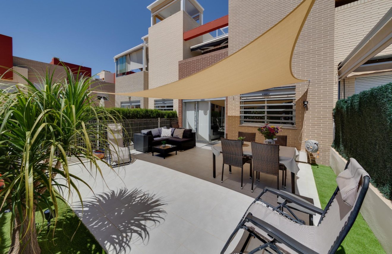 Reventa - Bungalow Planta Baja - Torrevieja - Sector 25