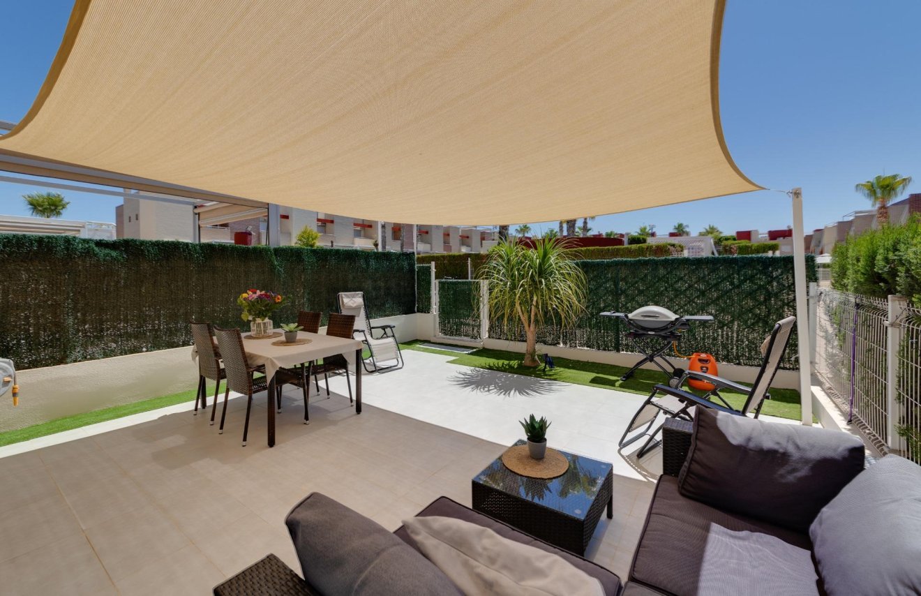 Reventa - Bungalow Planta Baja - Torrevieja - Sector 25