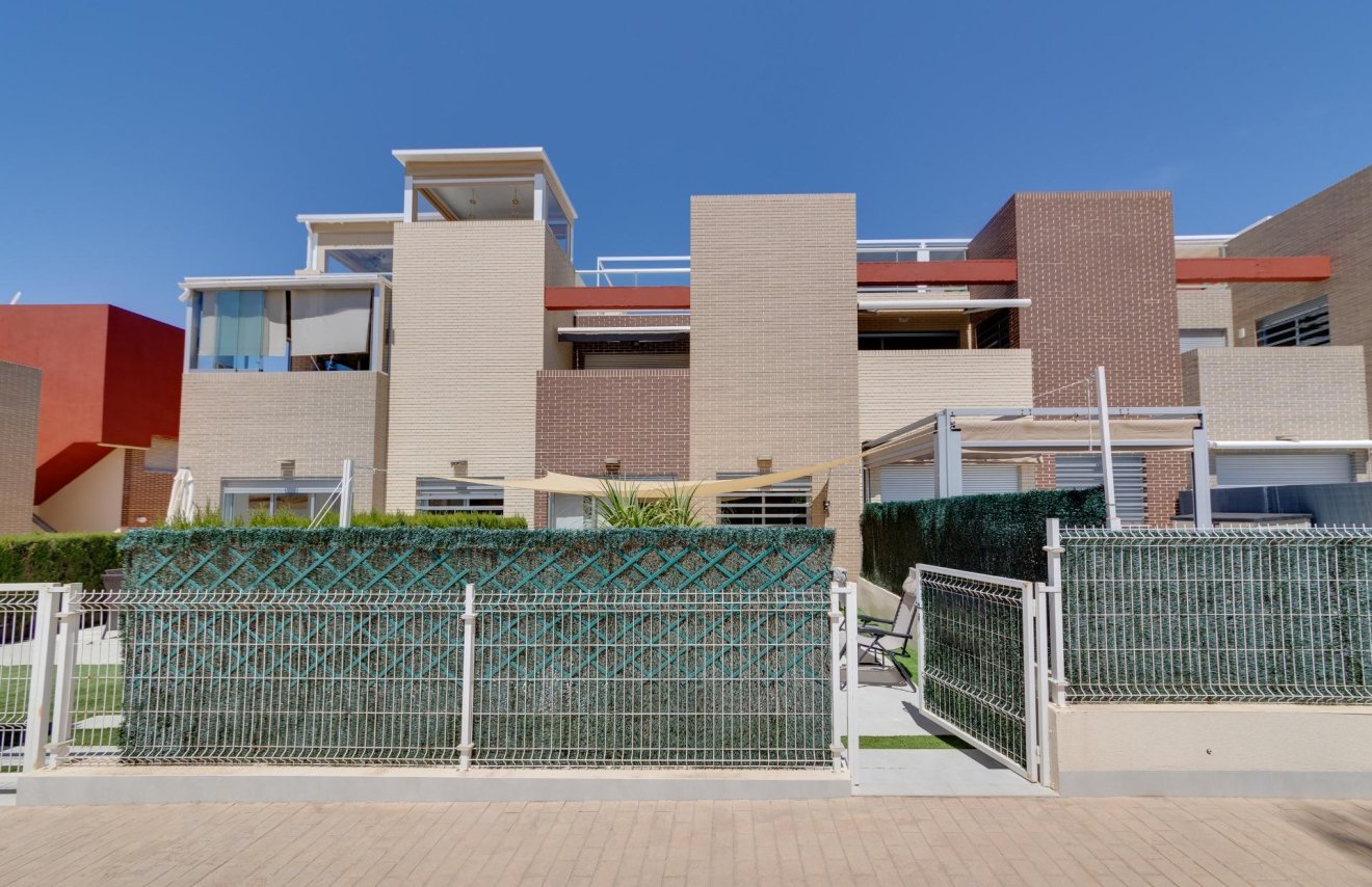 Reventa - Bungalow Planta Baja - Torrevieja - Sector 25