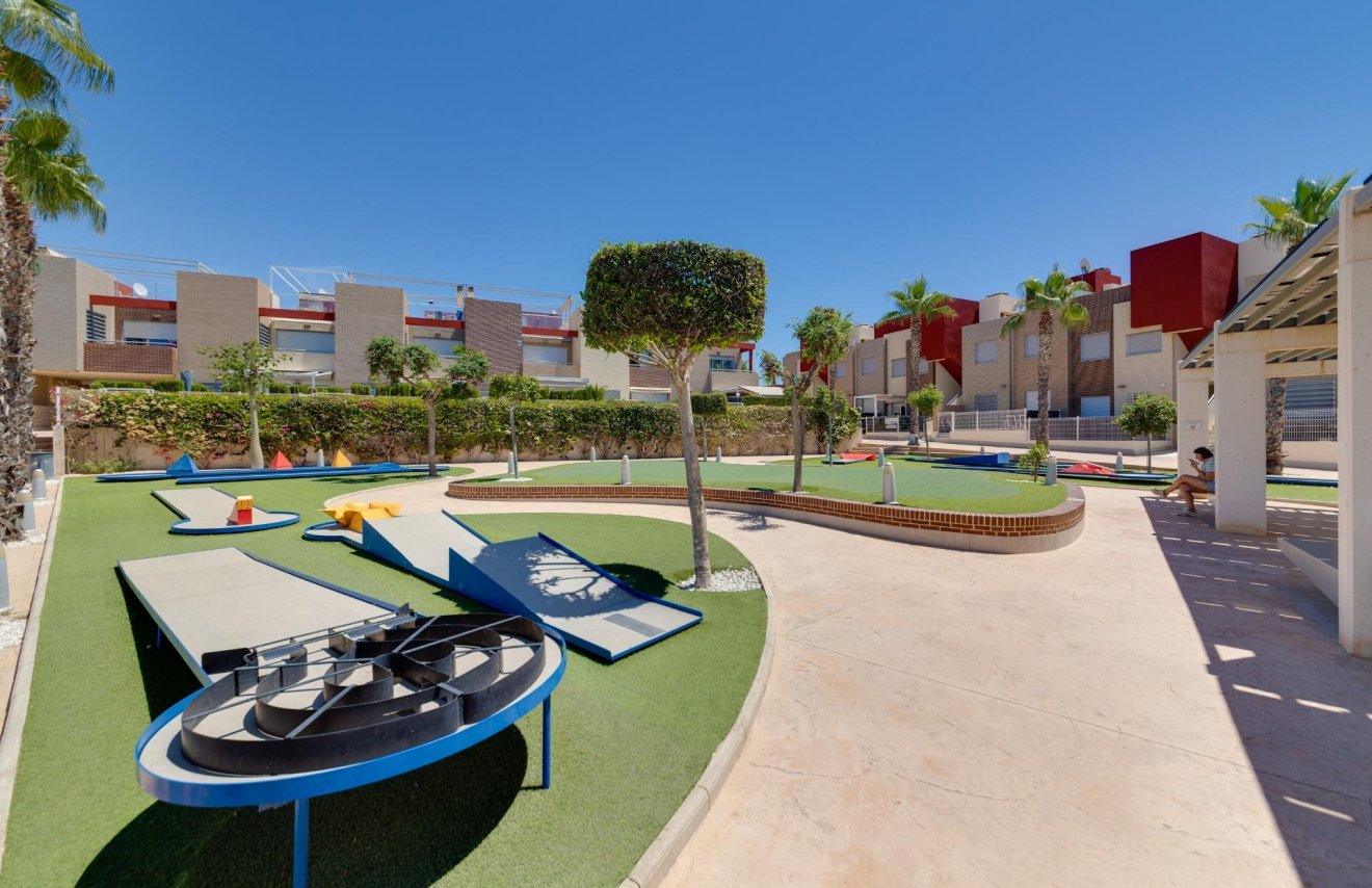 Reventa - Bungalow Planta Baja - Torrevieja - Sector 25