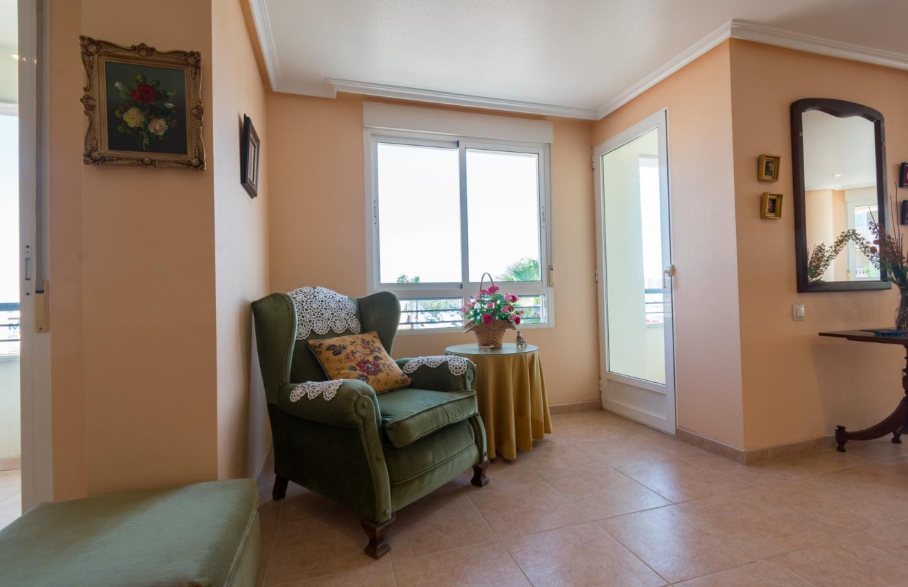 Revente - Apartamento - Torrevieja - El molino