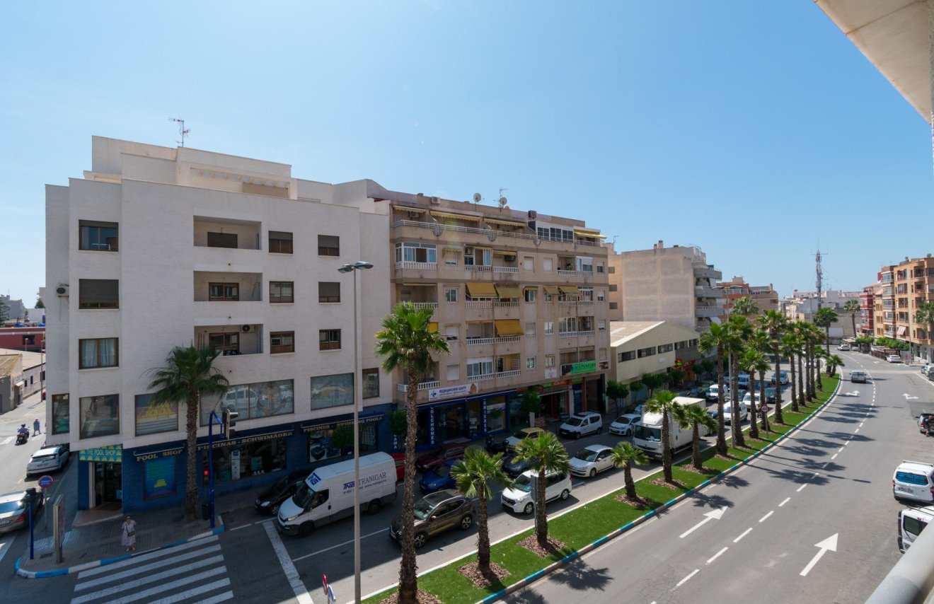 Revente - Apartamento - Torrevieja - El molino