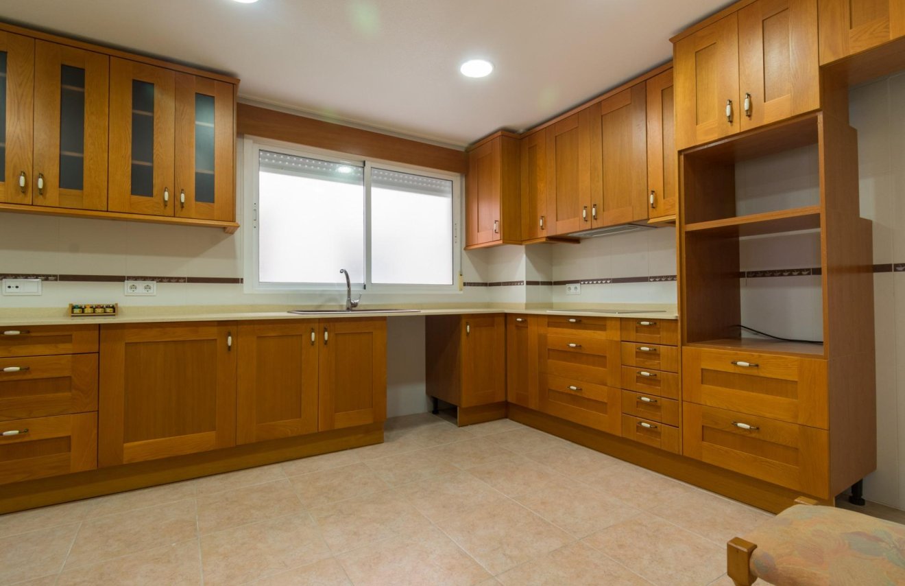 Resale - Apartamento - Torrevieja - El molino