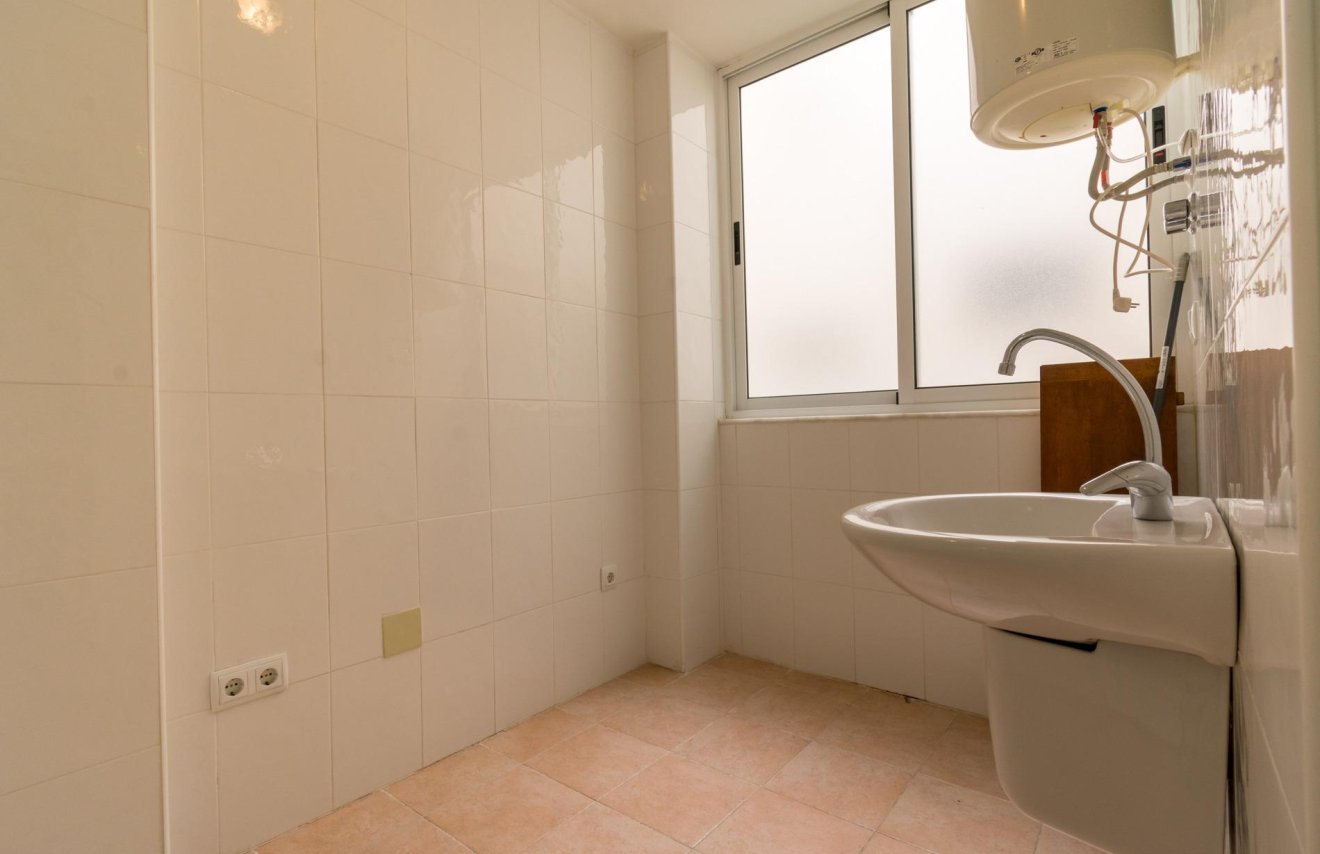 Resale - Apartamento - Torrevieja - El molino