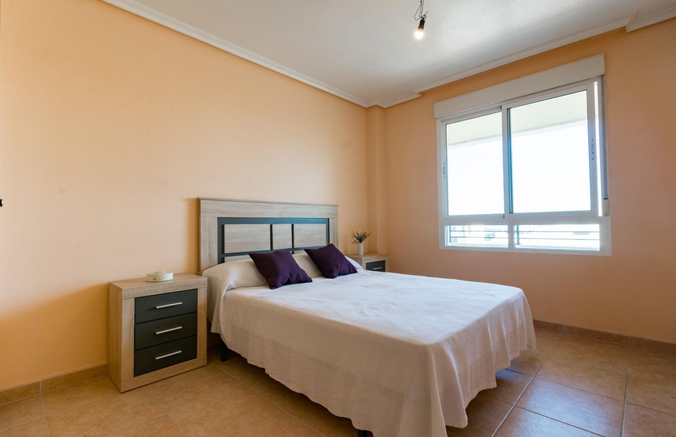 Revente - Apartamento - Torrevieja - El molino