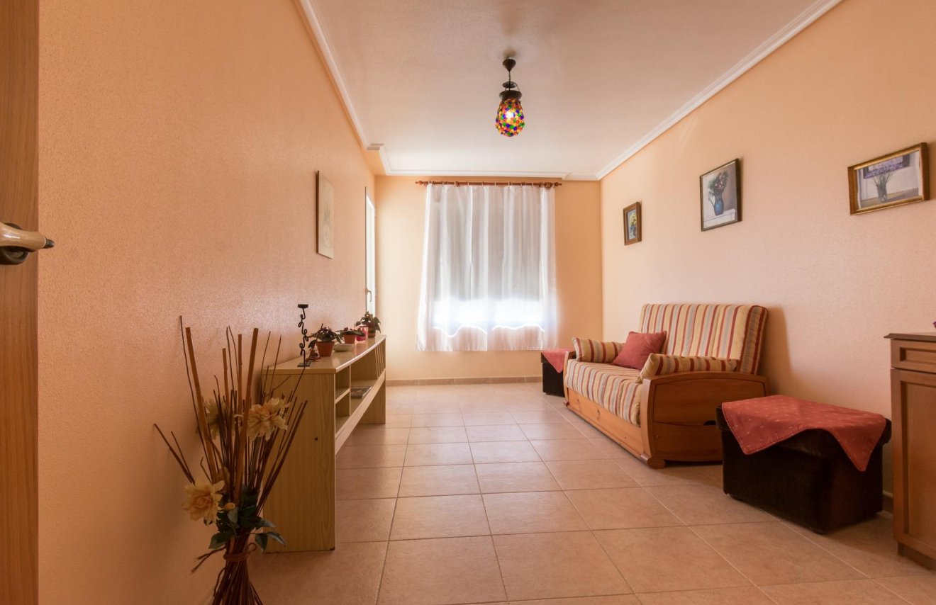 Resale - Apartamento - Torrevieja - El molino